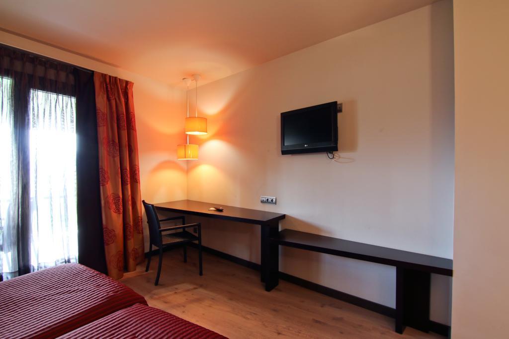 Dolcet L´Hotel Alás Buitenkant foto