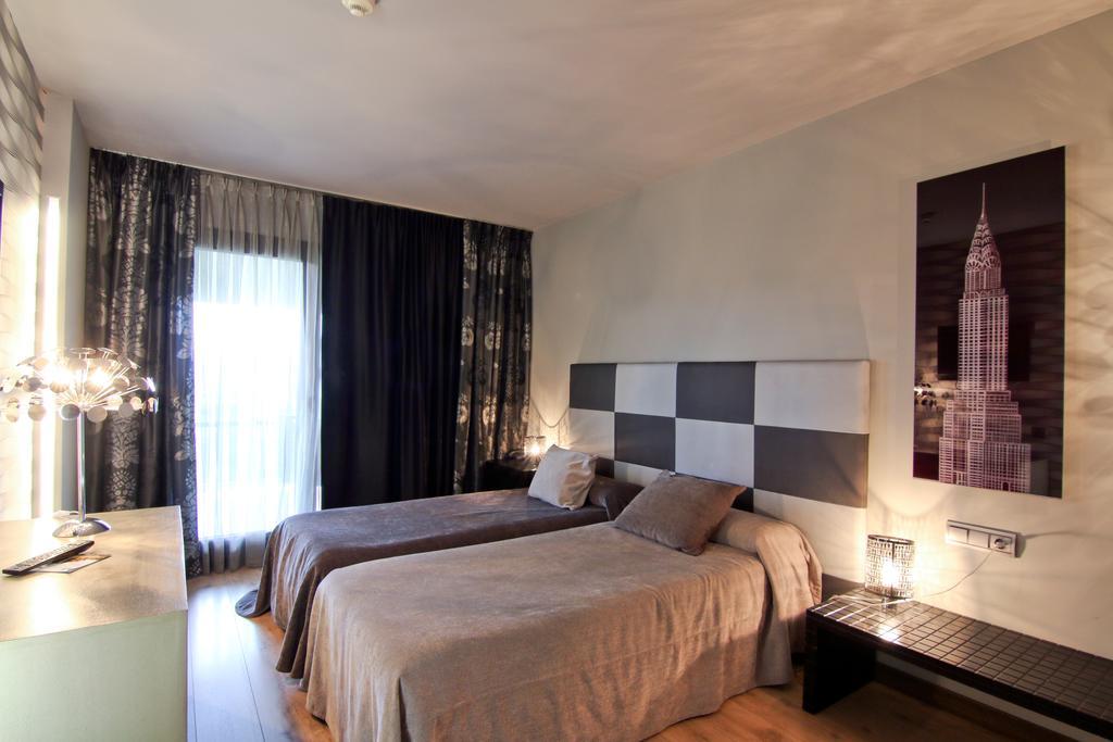 Dolcet L´Hotel Alás Buitenkant foto